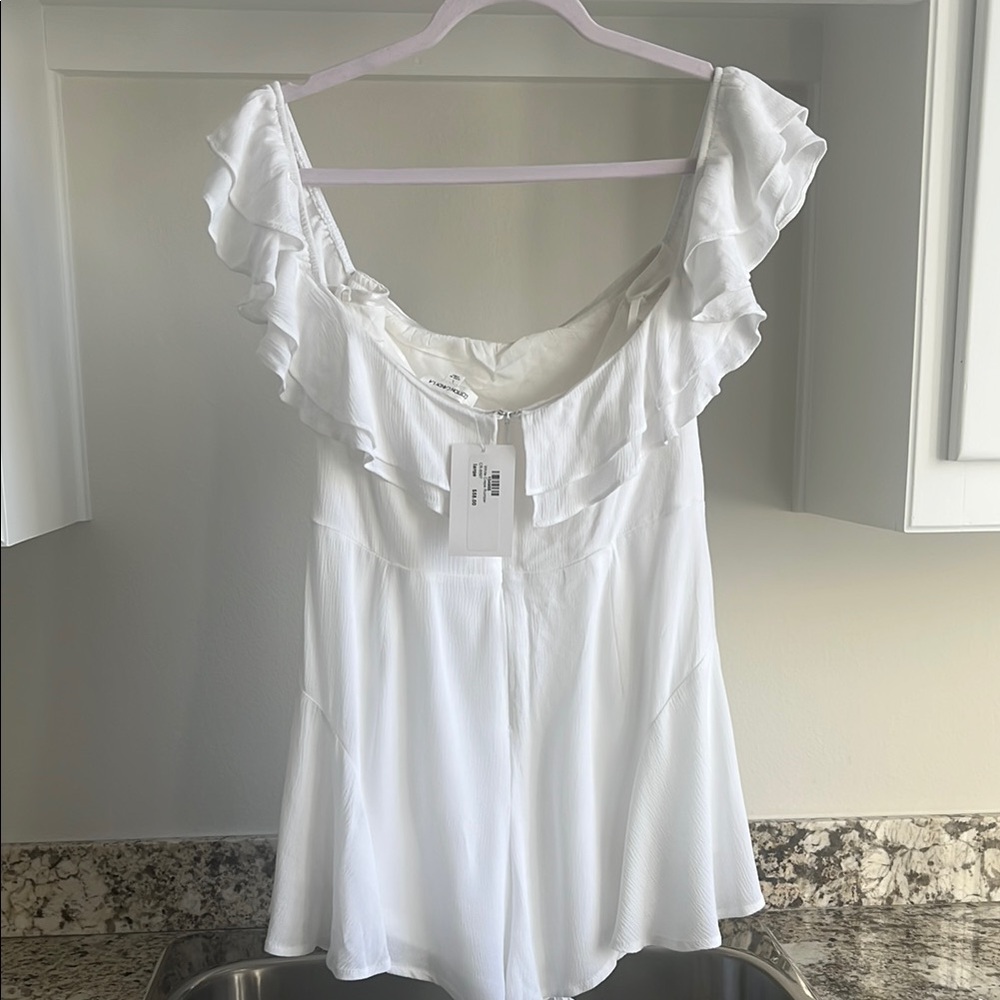 White Ruffled Off-Shoulder Romper - Picture 3 of 5